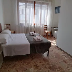 olimpia-rooms.it-tuscanyhotel.com/