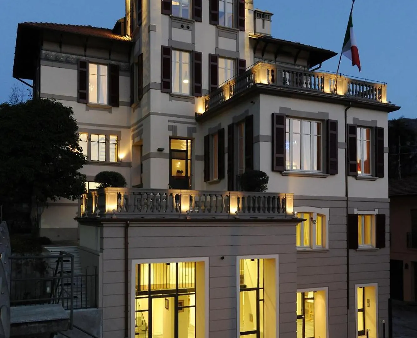Casa Brenna Tosatto Art Experience Aparthotel Lenno
