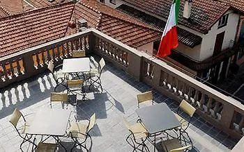 Casa Brenna Tosatto Art Experience Aparthotel Lenno Italy